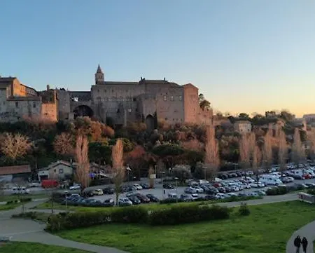 Casa Faul Con Parcheggio Vicino Turistico Apartment Viterbo